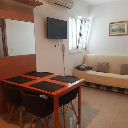 Apartment Lea Слатине Екстериор снимка